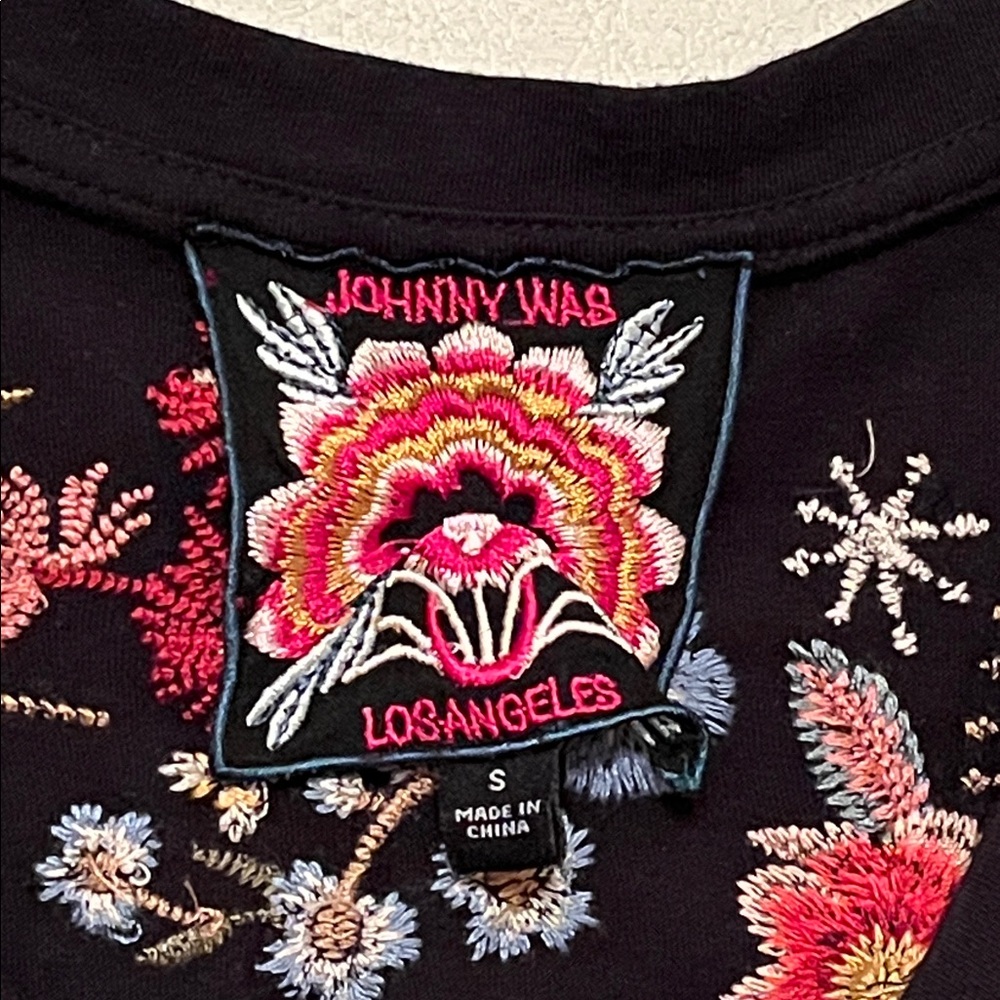 Johnny Was Black V-Neck Lissa Short Sleeve Top with Multicolor Floral Embroidery - Picture 4 of 9